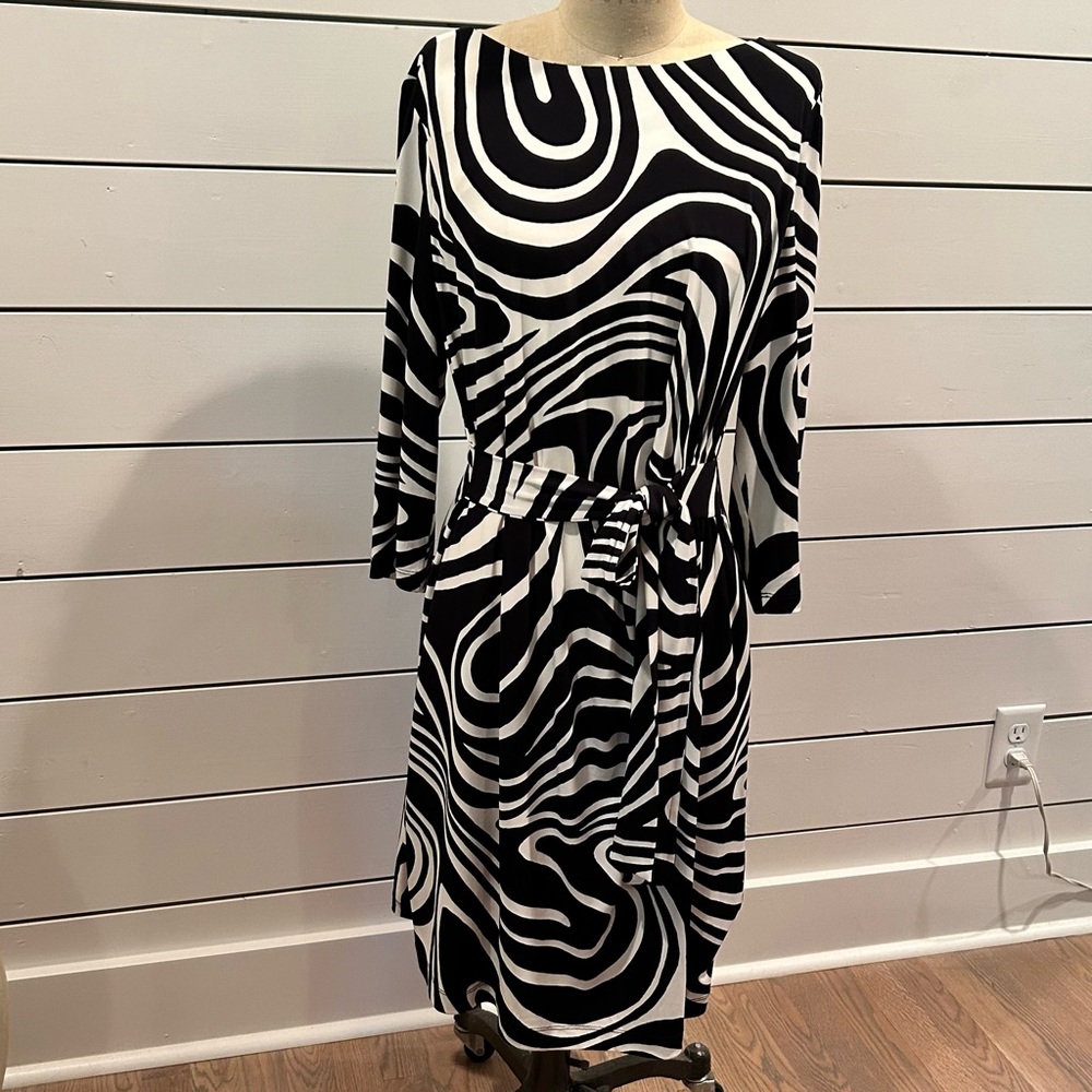 CHICO'S Zebra Print Black & White Faux Wrap with Side Tie - Size 3